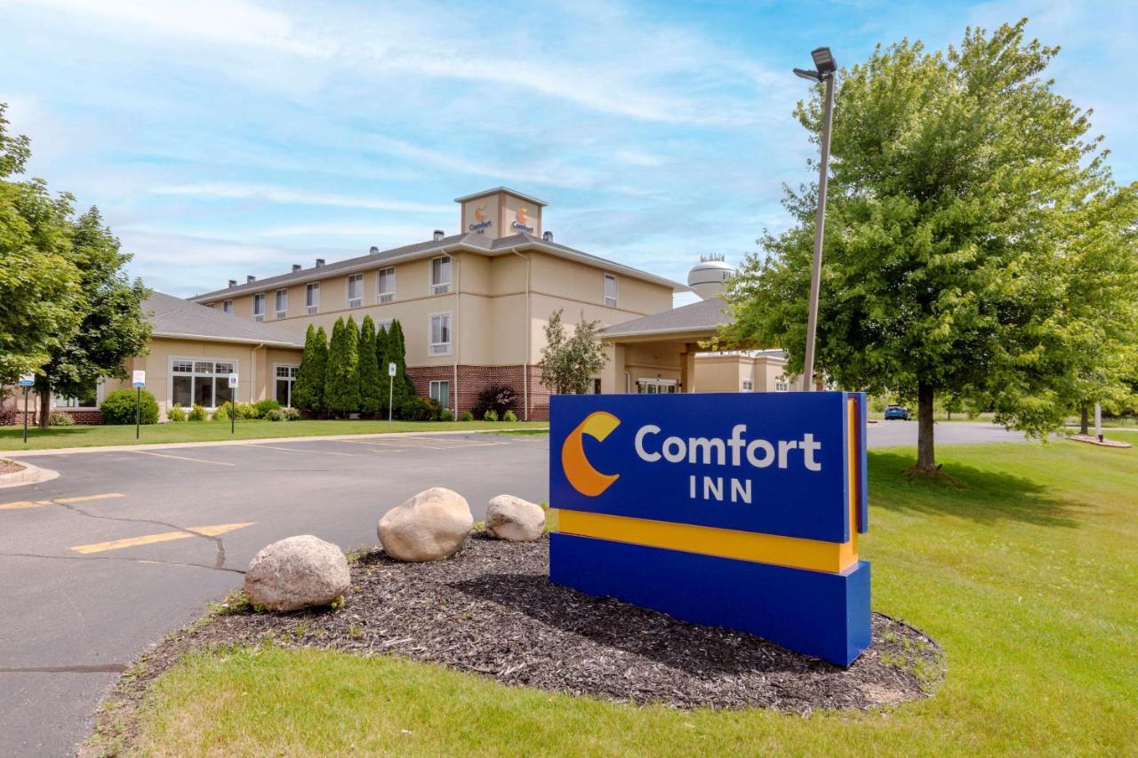 Comfort Inn Plover-Stevens Point Exterior photo